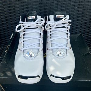 Size 9.5 - Jordan 17+ Retro Copper 2016